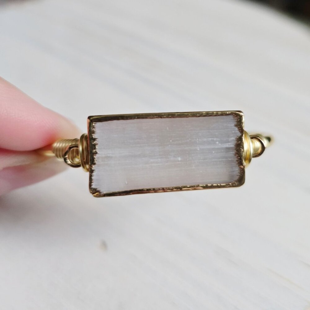 Handmade ✦ Selenite Bar Wire‑Wrap Cuff ✦ 14Kt Gold Over Copper Adjustable NWT - Picture 6 of 11